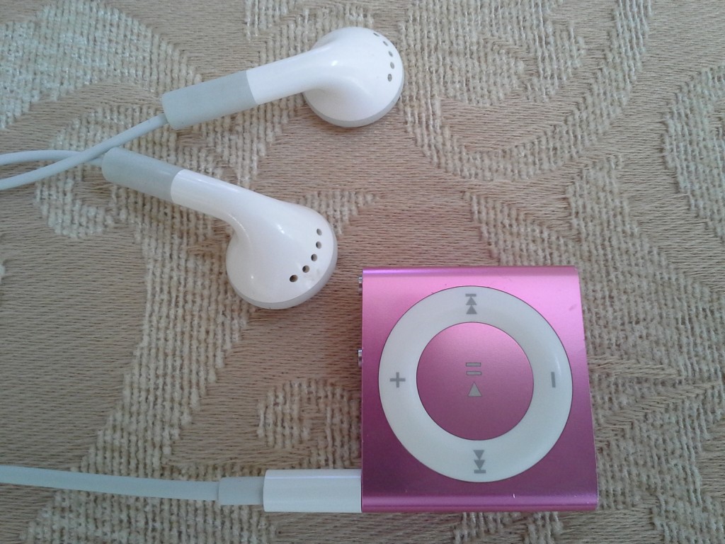 Apple iPod Shuffle (2GB)